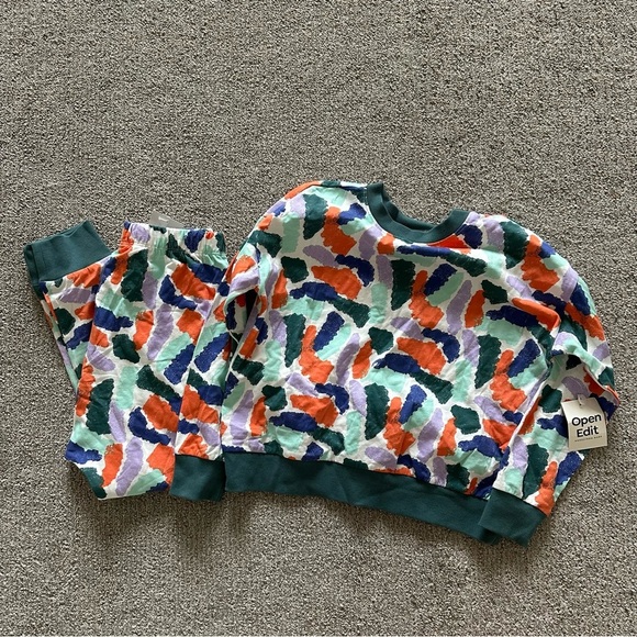 Open Edit Kid's 7 Ivory Cloud Teal Crayon Camo Long Sleeve Crew Neck & Pants - Picture 1 of 12